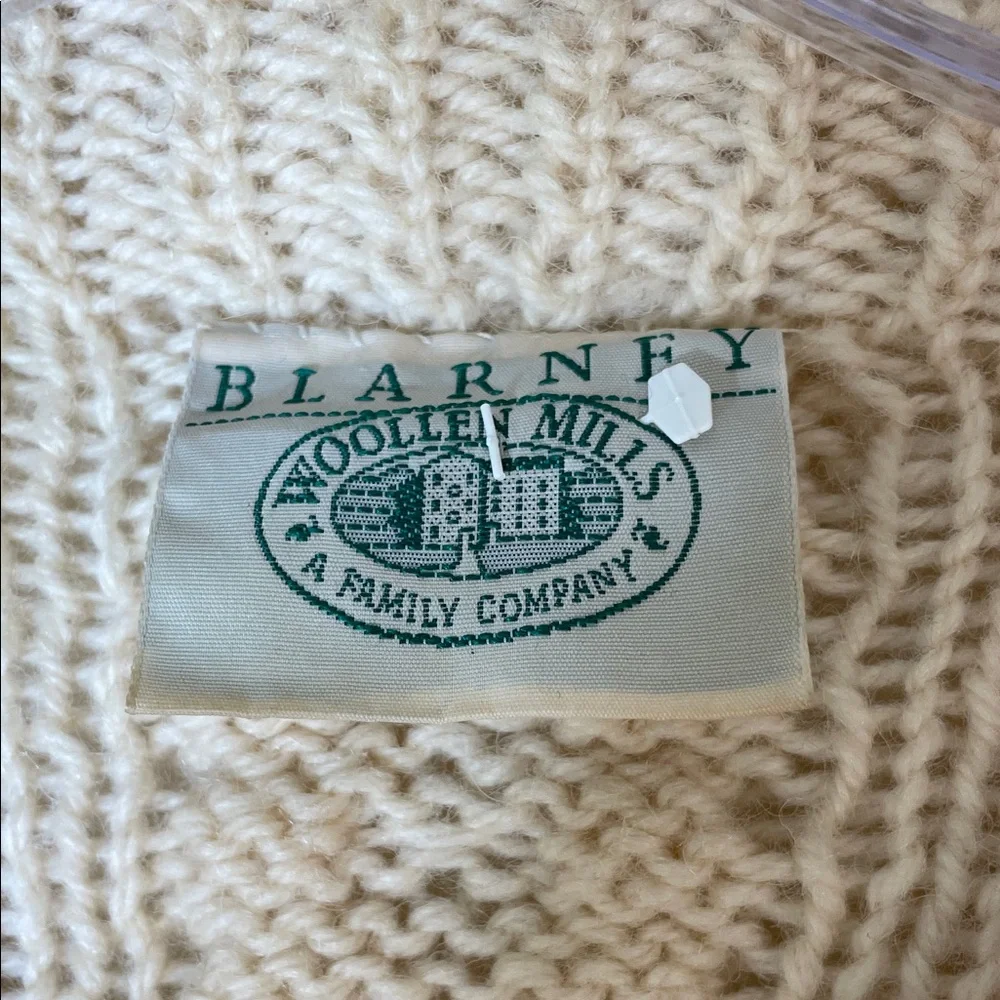 Boho Blarney Wollen Mills Pure Wool Traditional Aran Hand Knit Cardigan. - Picture 2 of 12